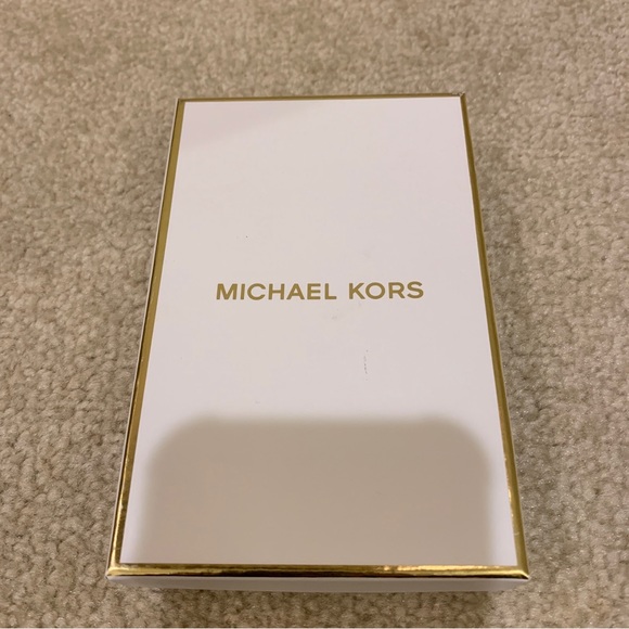 Michael Kors MK Navy Blue Heart Shape Leather Monogram Charms Bag Tag Boxed NEW - Picture 13 of 16